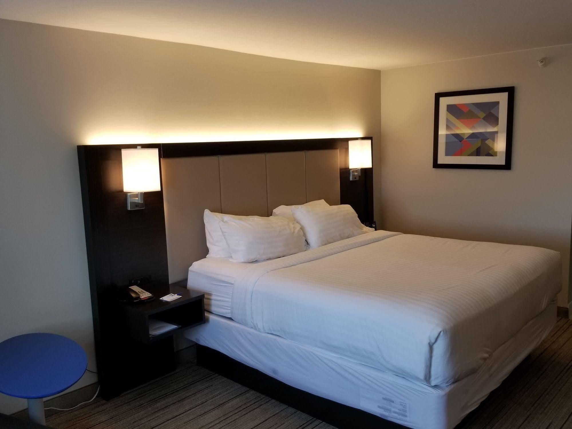 Holiday Inn Express Birch Run-Frankenmuth Area By Ihg Zewnętrze zdjęcie
